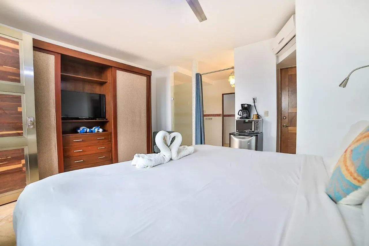 Mimosa Luxury Condos Playa del Carmen 0*,